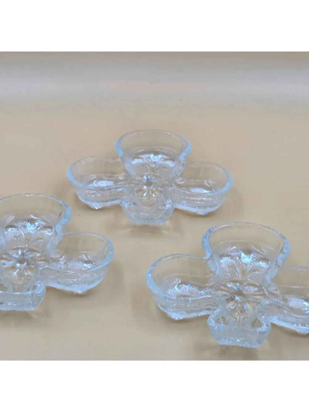 Tiara Indiana Glass Sandwich Clear Club Shamrock Dish Set of 3 Vintage